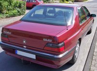 Peugeot_605_red_hr.jpg