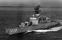 300px-USS_McCloy_(DE-1038)_off_South_America_1968.jpg